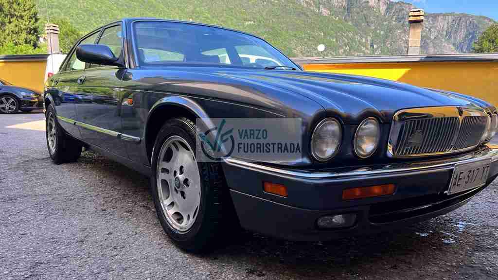 Jaguar XJ6 3.2 c/clima